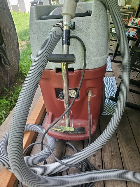 CFR Pro 500 Professional Commercial  Carpet Extractor Local Pickup, Only 18hrs
