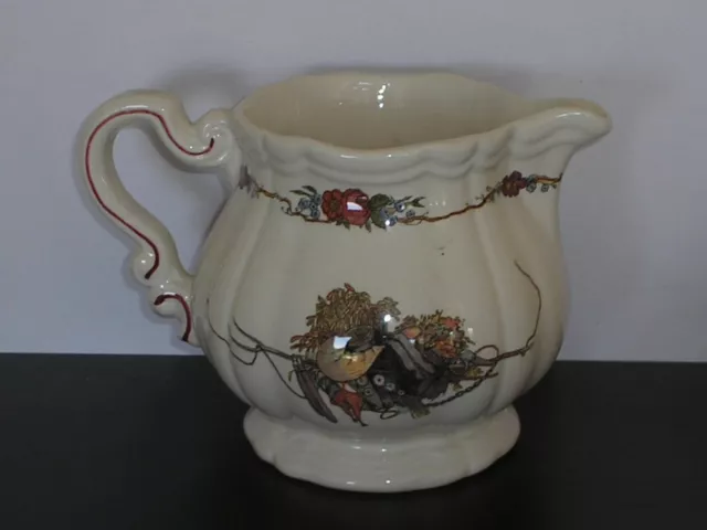 Joli CRÉMIER POT à LAIT ancien faïence SARREGUEMINES décor Alsacien OBERNAI