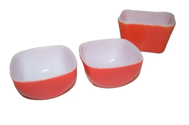 Pyrex Primary Colors Red 2 Ramekins 407 and 1 Refrigerator Dish 501 No Lids