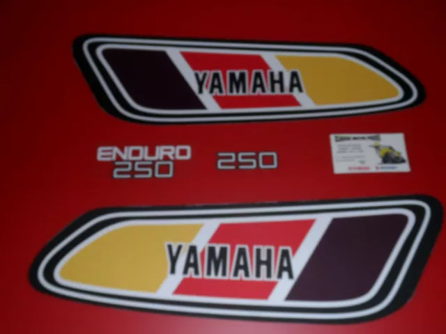 Dt250Mx    Yamaha  Annee 1978  Sickers Reservoir  /Decal Set For Fuel Tank