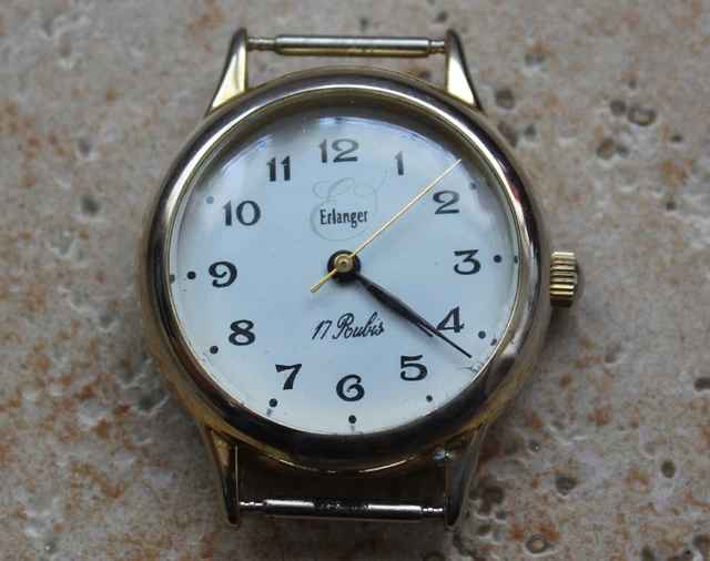 Montre Femme Cernos à Remontoir – 1960 – Antichoc Antimagnétique – Noir