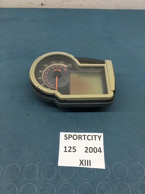 Serratura Di Accensione Per Aprilia Sport City 125-200cc (2004-2006) - Compatibile Con Codice AP8104726, Ricambio RMS