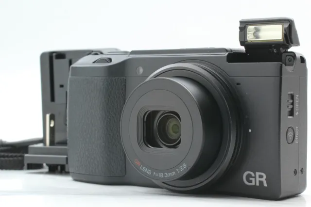 [ MINT ] Ricoh GR II 16.2MP Digital Camera (Shutter count:5127) From JAPAN