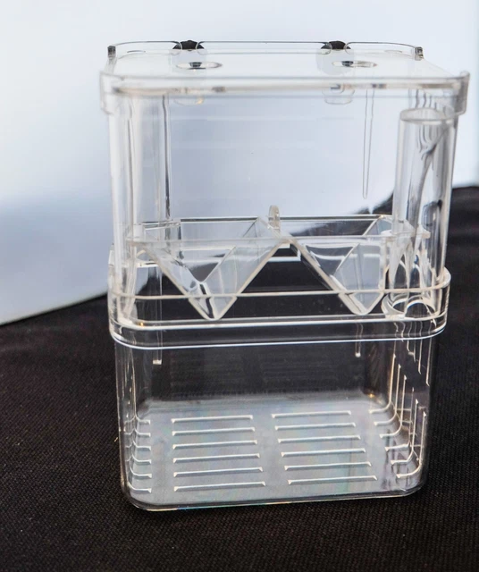Aquarium Fish Tank Breeding Breeder Rearing Box Hatchery Isolation Case, Small 2