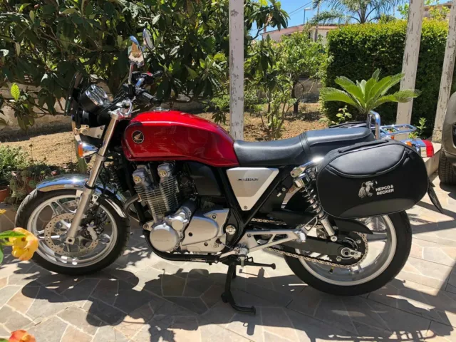 HONDA CB1100 PANNIERS Street with C Bow Sidecarrier HEPCO BECKER 2013 2016 399.00 PicClick UK