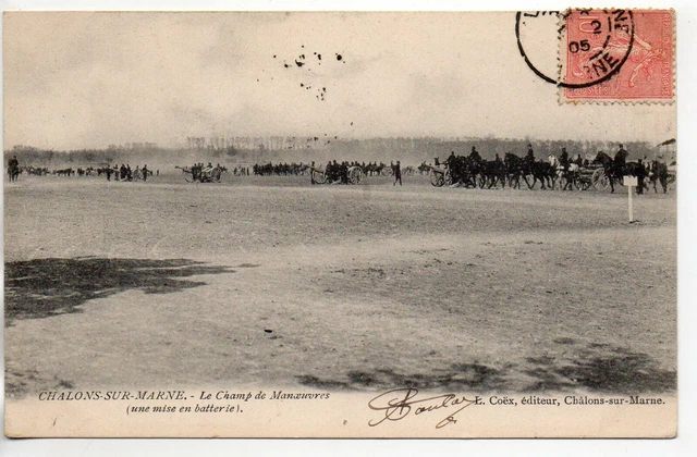 CHALONS SUR MARNE - Marne - CPA 51 - Militaires - champ de manoeuvres Batterie