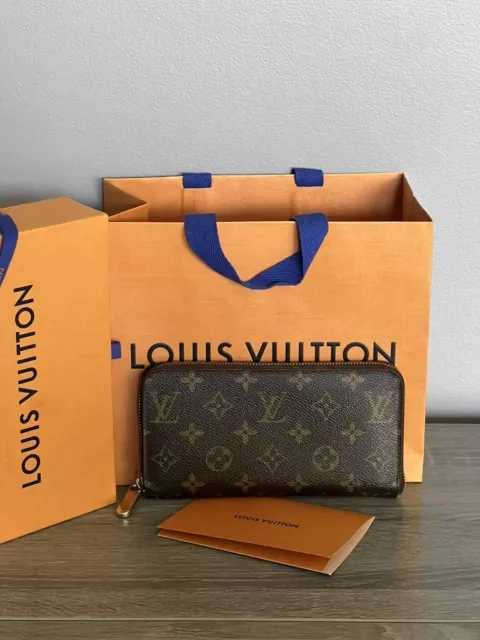 Louis Vuitton Cite Brown Gold-plated ref.931724 - Joli Closet