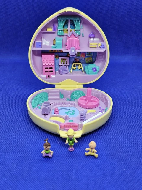 Mini univers - POLLY POCKET Beach Party - BLUEBIRD TOYS - 1989 (2 personnages Mini univers - POLLY POCKET Beach Party - BLUEBIRD TOYS - 1989 (2 personnages
