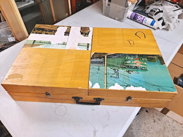 TRAIN GEGE DANS COFFRET EN BOIS- HO - ( VOIR LE DESCRIPTIF