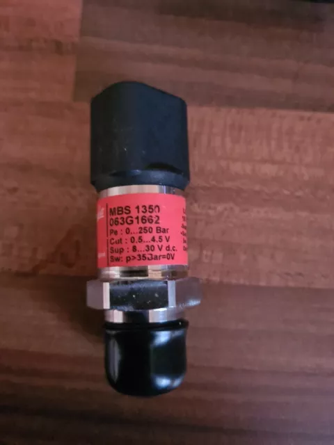 DANFOSS mbs 1350 063g1662  Pressure transmitter New