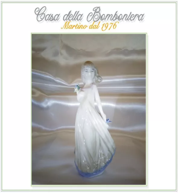 Bomboniera Battesimo Comunione Cresima  Bambolina Fiori Porcellana Cm.14,5 H.