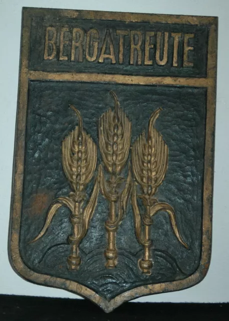 altes Gusseisen Schild Bergatreute Wappen ca. 22 x 34cm 3910g