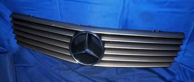 1990-1995 Mercedes R129 SL Class Front Upper Grille OEM W/90 Day Warranty Nice!