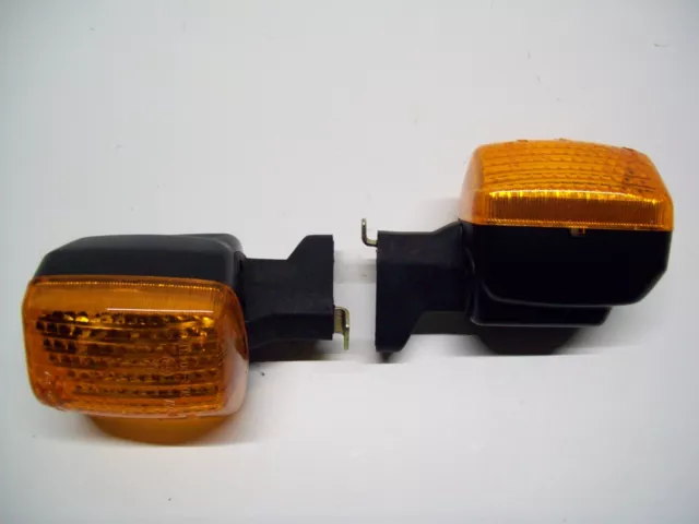 Paar Blinker CEV 326 - 327 Für Gilera - Cagiva - Aprilia - Malaguti (Neu)