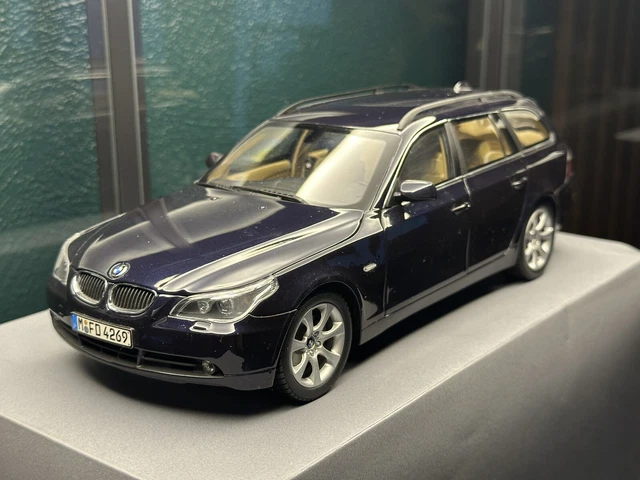 BMW E61 5 Series Touring 545i Kyosho 1:18 diecast model car
