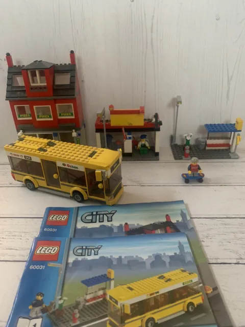 LEGO City 7641 City Quarter with Bus