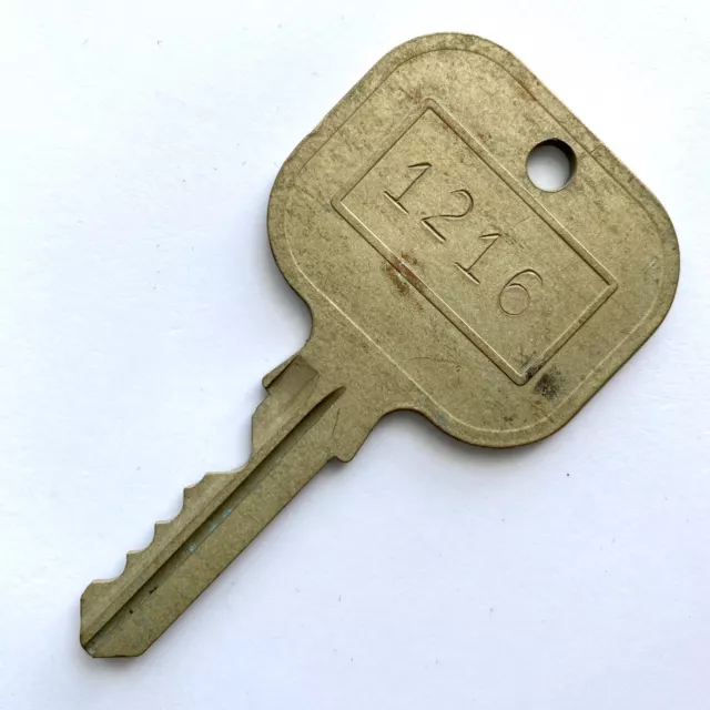 VINTAGE SOLID BRASS LARGE KEY HOTEL ROOM No 1216 OAHU HAWAII c1988