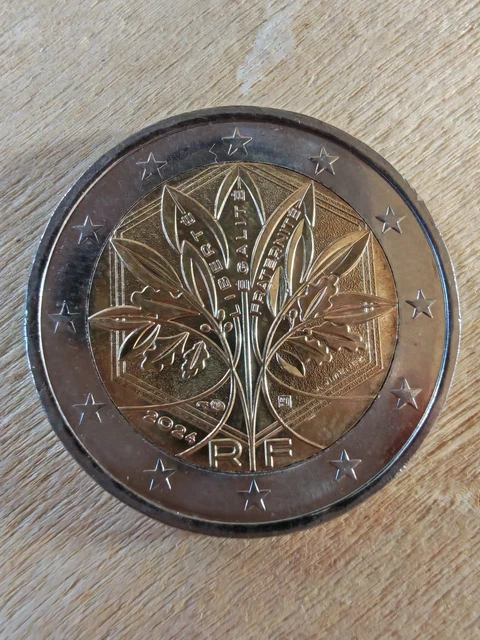 PIÈCE DE 2 euros Arbre de vie Liberté Egalité Fraternité 2022 EUR 2,50