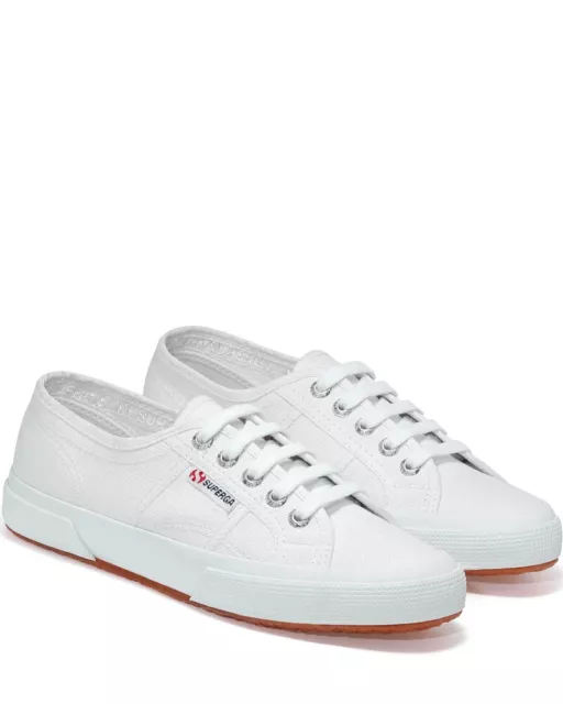 Scarpe Sneakers Unisex Superga 2750-COTU CLASSIC Bianco 901 Lifestyle