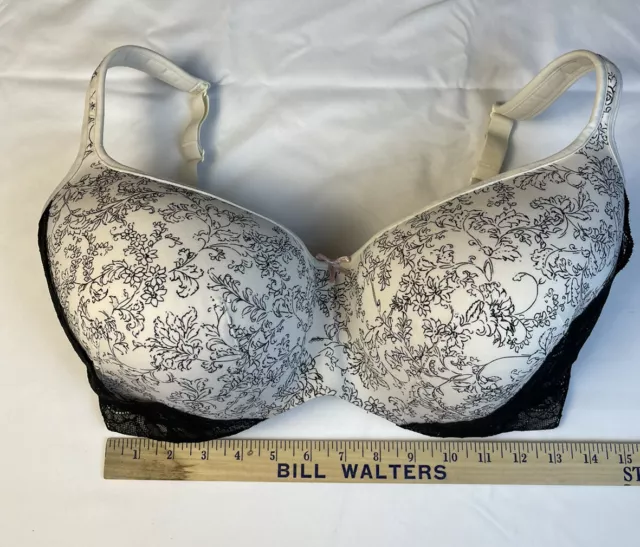 CACIQUE BRA 38H White Floral Pattern With Black Lace Lightly Lined