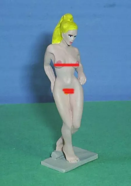 tin toy soldiers 54 mm painted sexiest Players on Billiard Snooker Pool  Girl-19