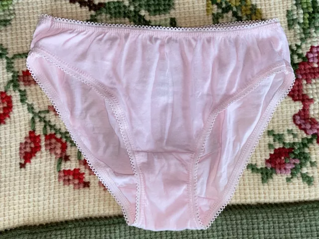 Faded Glory Pink Panties 8 Junior Bikini Underwear Brief High Waist Bikini Faded Glory Pink Panties 8 Junior Bikini Underwear Brief High Waist Bikini