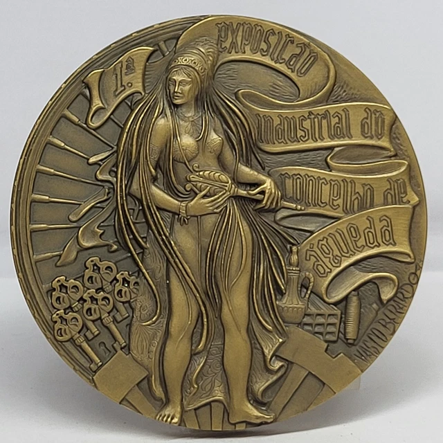 Médaille Rare En Bronze "La Femme à La Moto" Par Chavanon - 72mm - XXe Siècle