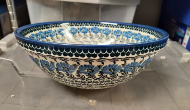 Polish pottery stoneware Boleslawiec bowl CA blue flower with flaw-- as is 3