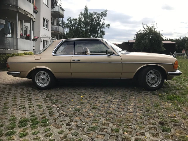 Mercedes w 123 230 CE