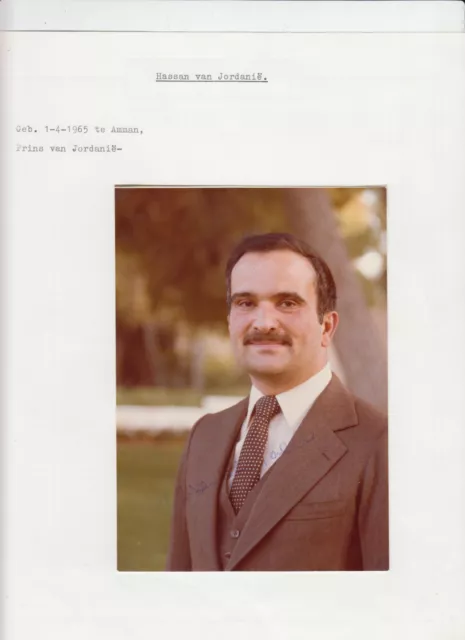 Prince Hassan, Original Autograph on Photo, Royalty, Jordan (L6264)