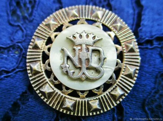 Broche ancienne Notre Dame Argent Art Nouveau Old brooch Notre Dame Silver Art N