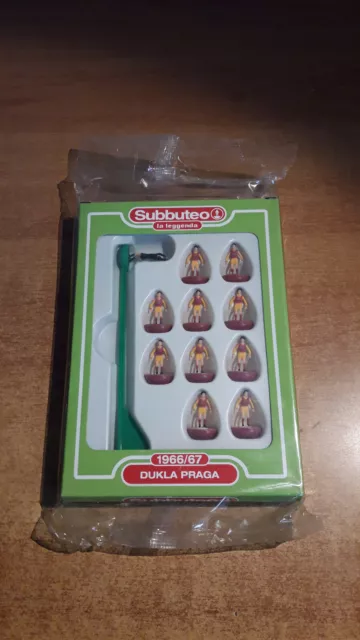 SUBBUTEO - LA LEGGENDA n°90 - DUKLA PRAGA 1966/67 - LW Sigillato (Sealed)