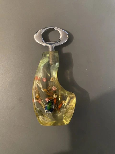 Sphère en Résine avec Inclusion de Scorpion