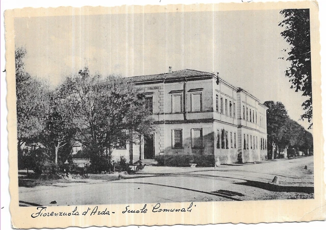 Fiorenzuola D'arda (Piacenza), Le Scuole Comunali. Viaggiata 1936