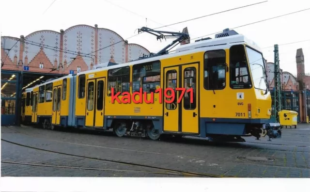 N154) Foto BVG Berlin Straßenbahn, KT4Dt 7011. Betriebshof Köpenick. 2020