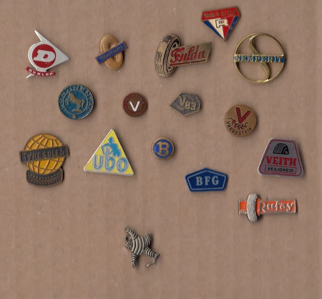 Pin's Vredestein IAA 1964 - Voiture, Pneu, Accessoire Vintage - Allemagne