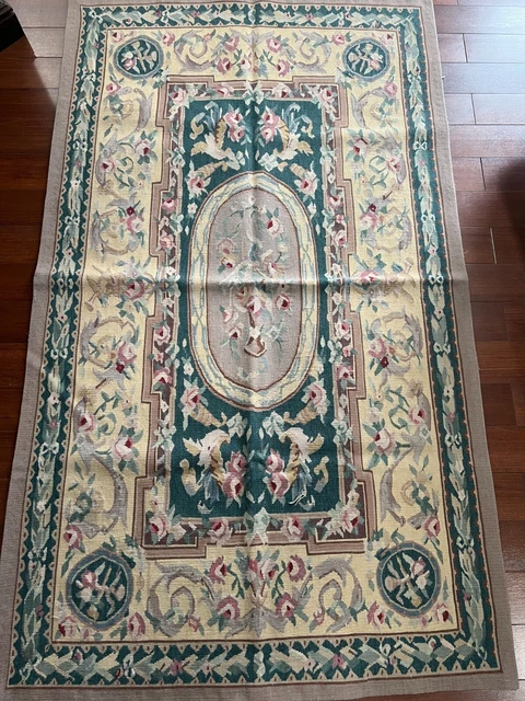 Green/Yellow ground/floral 3x5 Aubusson Needlepoint Rug: 100% Wool