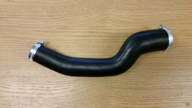 FORD MONDEO MK3 2.0 2.2 TDCi INTERCOOLER HOSE TO EGR 1222831 BOOST HOSE PIPE