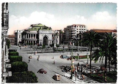 CARTOLINA DI PALERMO ,PIAZZA CASTELNUOVO - POLITEAMA ACQUARELLATA viaggiata 1952