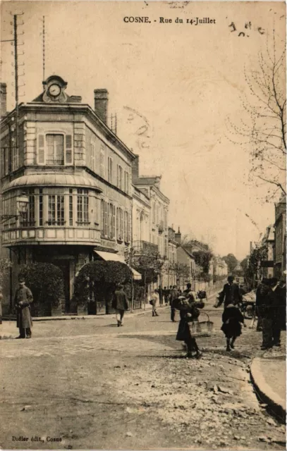 CPA COSNE - Rue du 14 Juillet (420673)