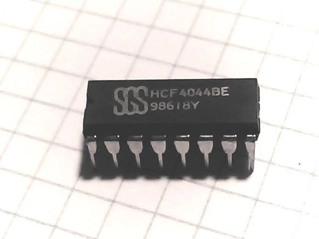 Circuits Intégrés SN75491AN CMOS - Lot De 2 Pièces - Marque Texas Instruments - Neuf Sous Emballage