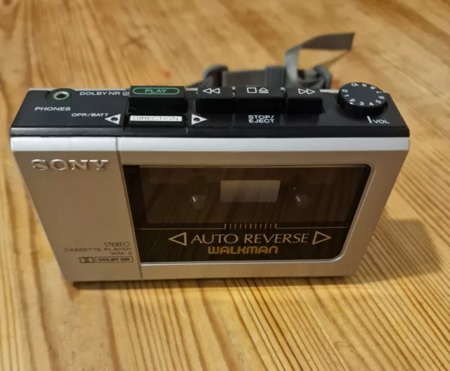 sony wm6 cassette Walkman retro