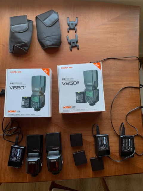 Godox V850II VING Li-ion Camera Flashes (x2) with 3 batteries & 3 chargers
