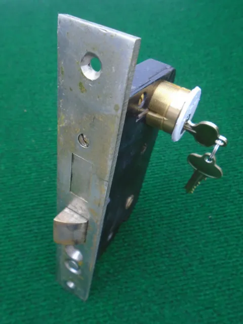 CIRCA 1915 RHC # 1582 READING HARDWARE MORTISE  LOCK w/CYLINDER & KEYS (12082)