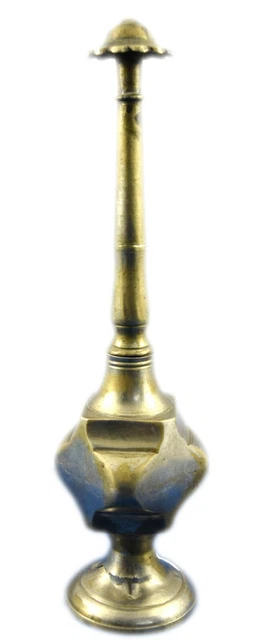 Indian Vintage Brass Nice Shape Rose Water Sprinkler Bottle Gulabdani. G71-24