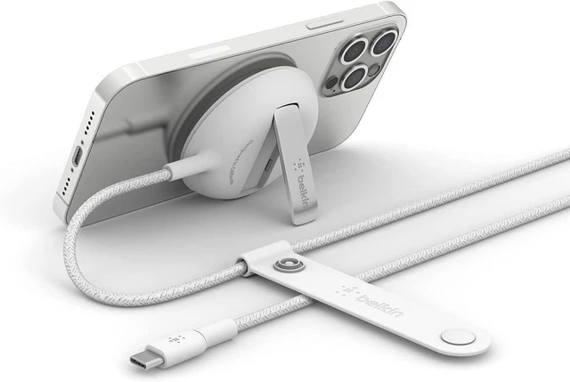 Belkin 15W Boost Charge Pro Wireless Charging pad with MagSafe White