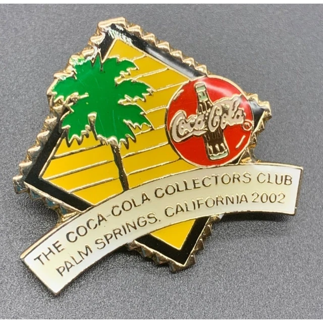 VINTAGE COCACOLA PIN Collectors Club Palm Springs 2002 Hat Lapel Pin