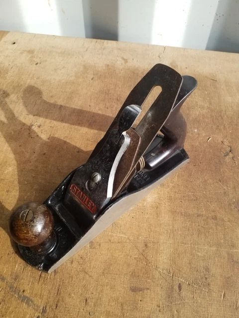 Vintage Stanley Bailey No 4 Smoothing Plane Woodworking Carpenter Joiner