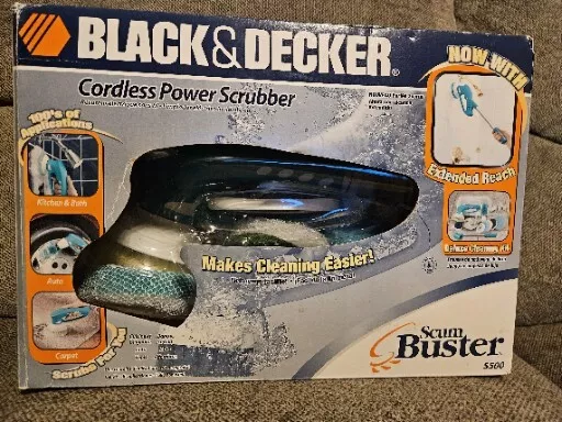 Black & Decker, ScumBuster Cordless Wet Scrubber , Model SB400 (Looks NEW)