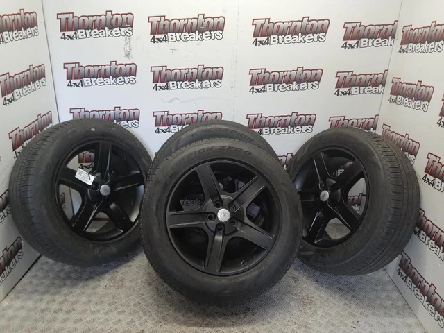 LAND ROVER DEFENDER Wheel Set 20'' 255/60R20 Tyres 2019-2023 0000 £420. ...